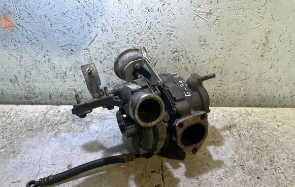 BMW 5 E39 Turbo 2248906 2248908