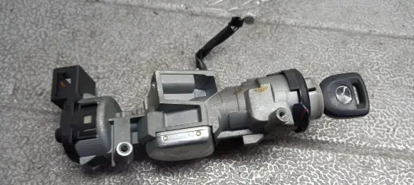 Mazda 3 I Ignition lock