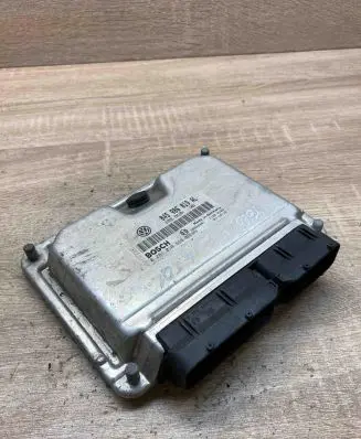 Volkswagen Polo IV 9N3 Engine control unit/module ECU 045906019AL 0281010698