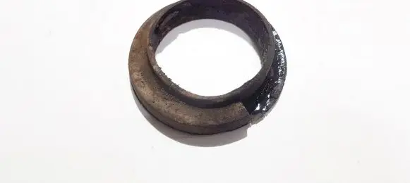 BMW 5 E39 Front coil spring rubber mount 1133671