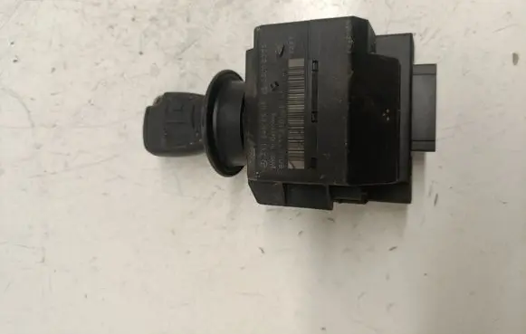 Mercedes-Benz E W211 Ignition lock 2115450608