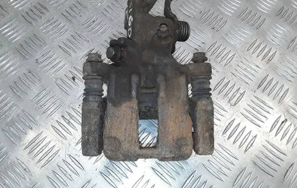 Nissan Primera Rear brake caliper