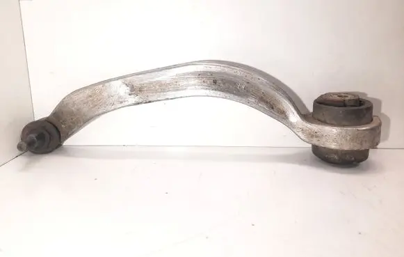 Volkswagen PASSAT B5.5 Front lower control arm/wishbone