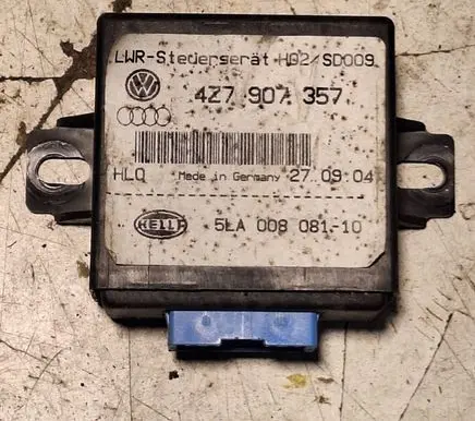 Audi A6 Allroad C5 Light module LCM 4Z7907357 5LA00808110 270904
