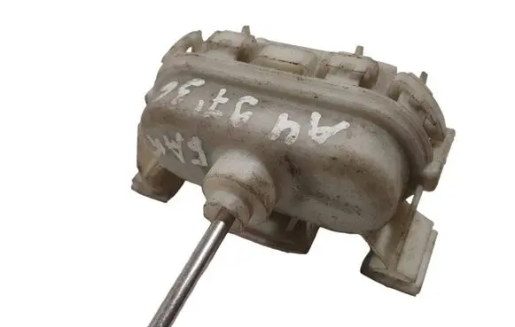 Fuel tank cap lock motor