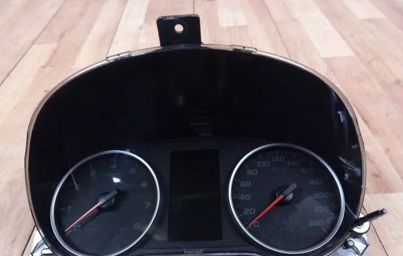 Mitsubishi Eclipse Cross Speedometer (instrument cluster) 8100C412