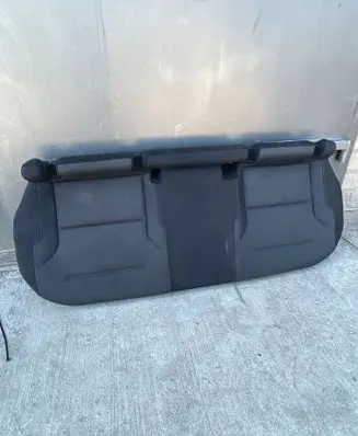 Volkswagen Golf VII Rear seat 