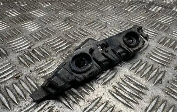 Volkswagen PASSAT B8 Front bumper mounting bracket 3C0807049
