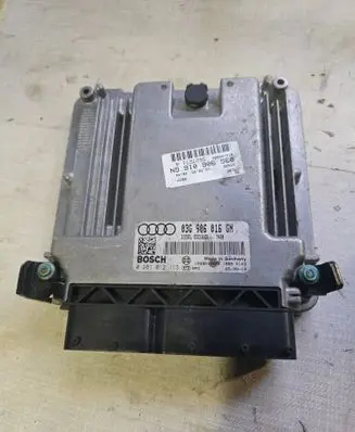 Audi A6 S6 C6 4F Engine control unit/module 03G906016GN 1039S10575 0281012113
