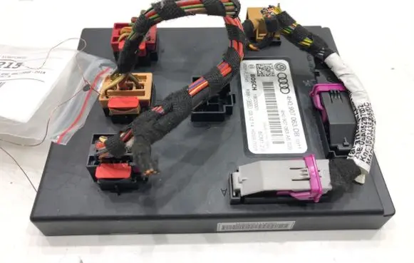 Audi A8 S8 D4 4H Central body control module 4H0907063DB