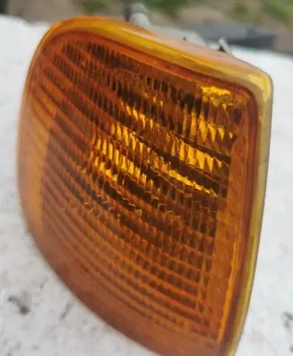Volkswagen Caddy Front indicator light