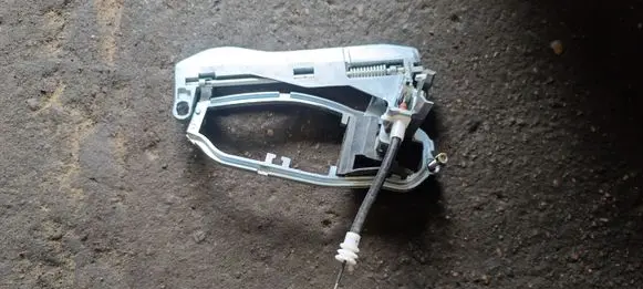 BMW X5 E53 Front door exterior handle/bracket 376829103