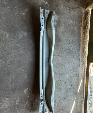 Volvo XC70 Rear beam 