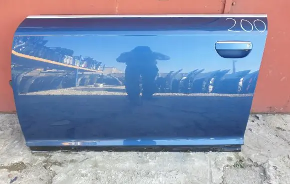 Audi A6 S6 C6 4F Front door