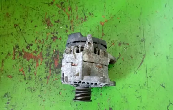 Seat Ibiza II (6k) Generator/alternator