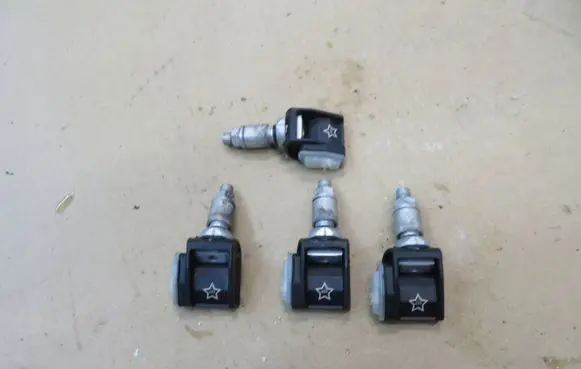 BMW 4 G22 G23 G24 G26 Tire pressure sensor A0009052102Q04