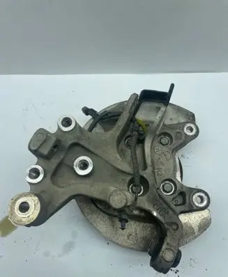 Chrysler Pacifica Rear wheel hub