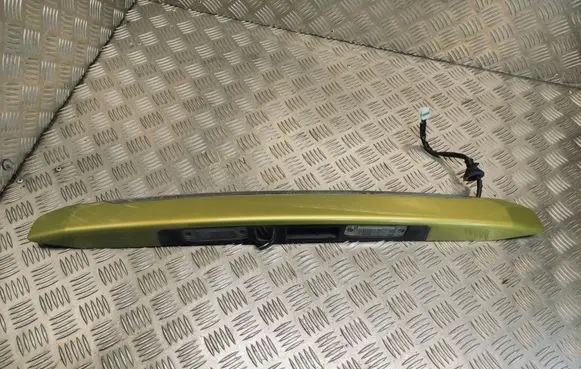 Trunk door license plate light bar