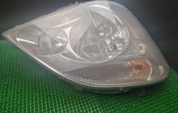 Mercedes-Benz Sprinter W906 Headlight/headlamp A9068200261 1EB24701202