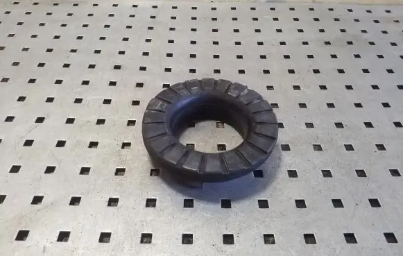 Ford Mondeo MK V Rear coil spring rubber mount DG9C5599AXC