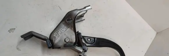 Hyundai Kona I Brake pedal 32800j9100