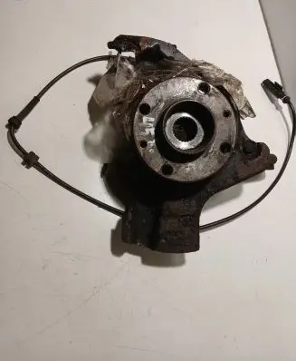 Fiat Stilo Front wheel hub
