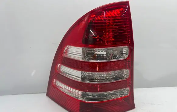 Rear/tail lights