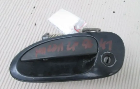 Mazda 323 F Front door exterior handle