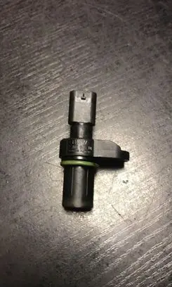 BMW 1 E81 E87 Camshaft position sensor 7803093