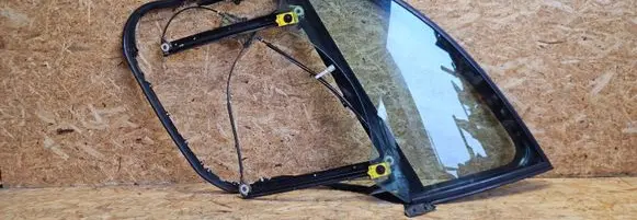 Audi A6 S6 C6 4F Front door window/glass frame 4F0837629 4F0837461C