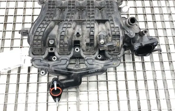 Toyota Yaris Intake manifold 17113-47020