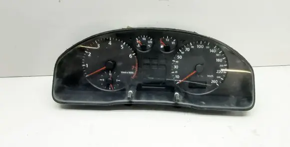 Audi A4 S4 B5 8D Speedometer (instrument cluster) 8D0919861C