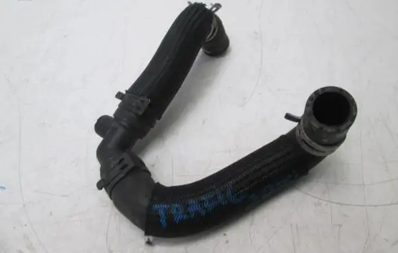 Opel Vivaro Engine coolant pipe/hose