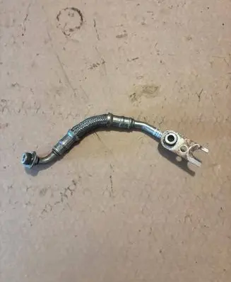 Porsche Macan (95B) Coolant pipe/hose 94610602730