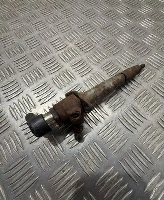 Land Rover Discovery 3 - LR3 Fuel injector 4H2Q9K546AF 31552 EH15