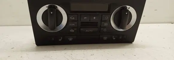 Audi A3 S3 8P Climate control unit 8P0820043N 412206018040 HMNSVD