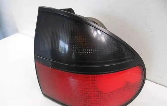 Renault Laguna I Rear/tail lights