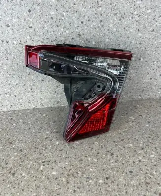 Toyota C-HR I Tailgate rear/tail lights 81580F4120