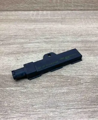 BMW 5 F10 F11 Keyless system antenna 922083102