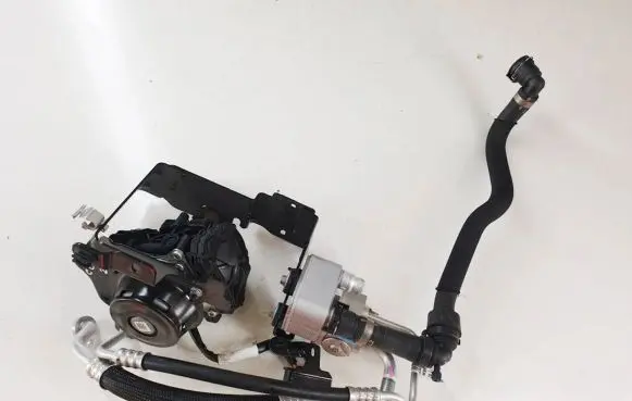 Citroen C4 III e-C4 Vacuum pump 9835028580 0578140 03710207674