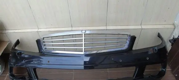 Mercedes-Benz C W204 Front bumper A2048850025