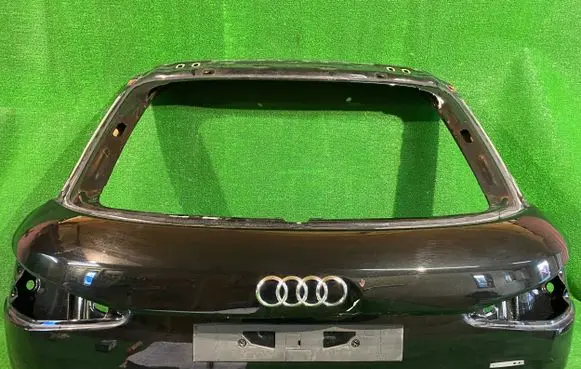 Audi Q3 8U Truck tailgate 