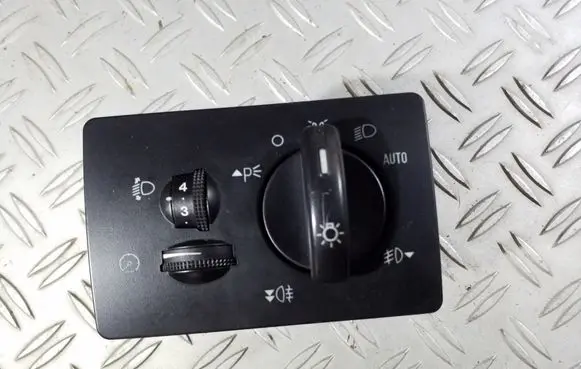 Ford Focus Light switch 4M5T13A024DA 04059U80 498610