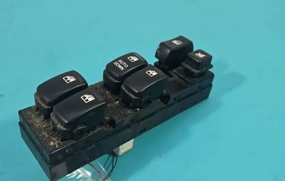 Hyundai Tucson JM Electric window control switch IMPRK1420071