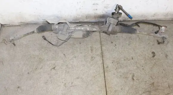 Volkswagen Golf VII Steering rack 5Q1423051AE