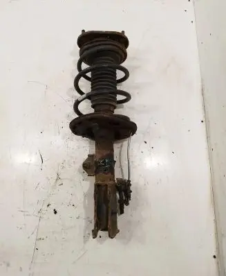 Front shock absorber with coil spring