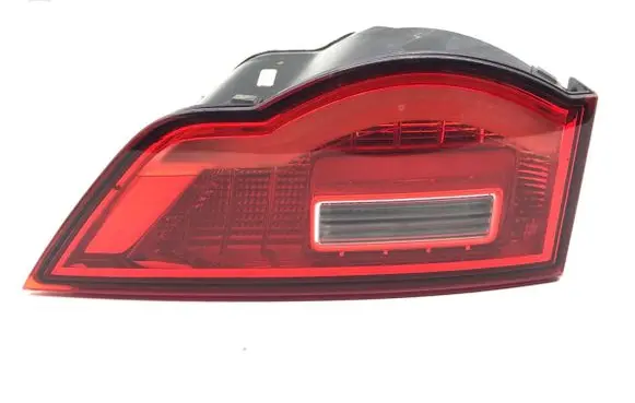 Jaguar F-Pace Rear/tail lights HK8315K273AA