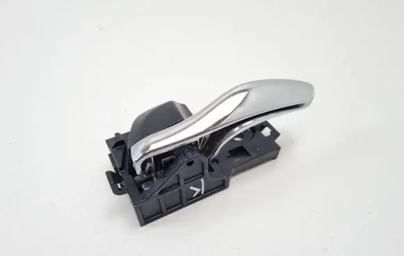 Toyota Prius (XW50) Front door interior handle 6927447040