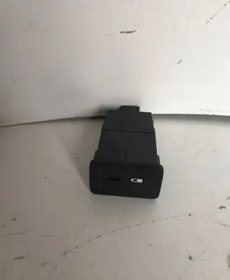 USB socket connector