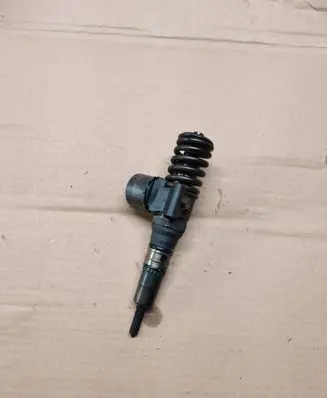 Audi A3 S3 8P Fuel injector 03G130073G 0414720404